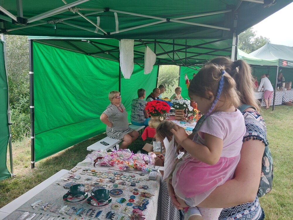 Piknik rodzinny w Rytrze: smakowicie, swojsko i regionalne [Fotorelacja]