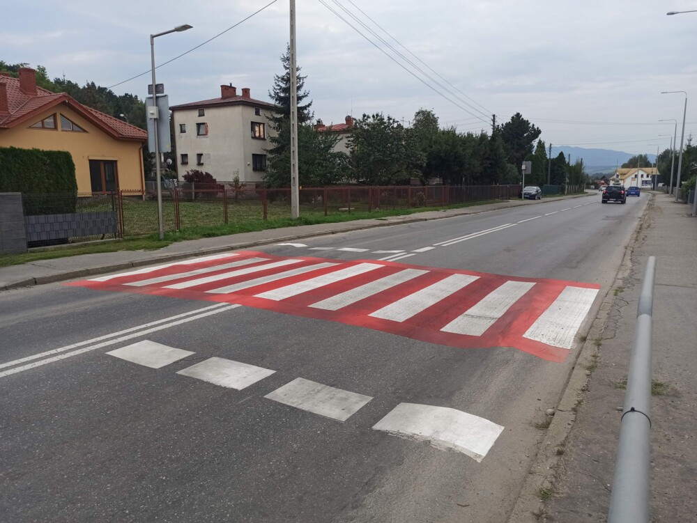 Przy Zespole Szkolno-Przedszkolnym nr 7 w Nowym Sączu będzie bezpieczniej [ZDJĘCIA]