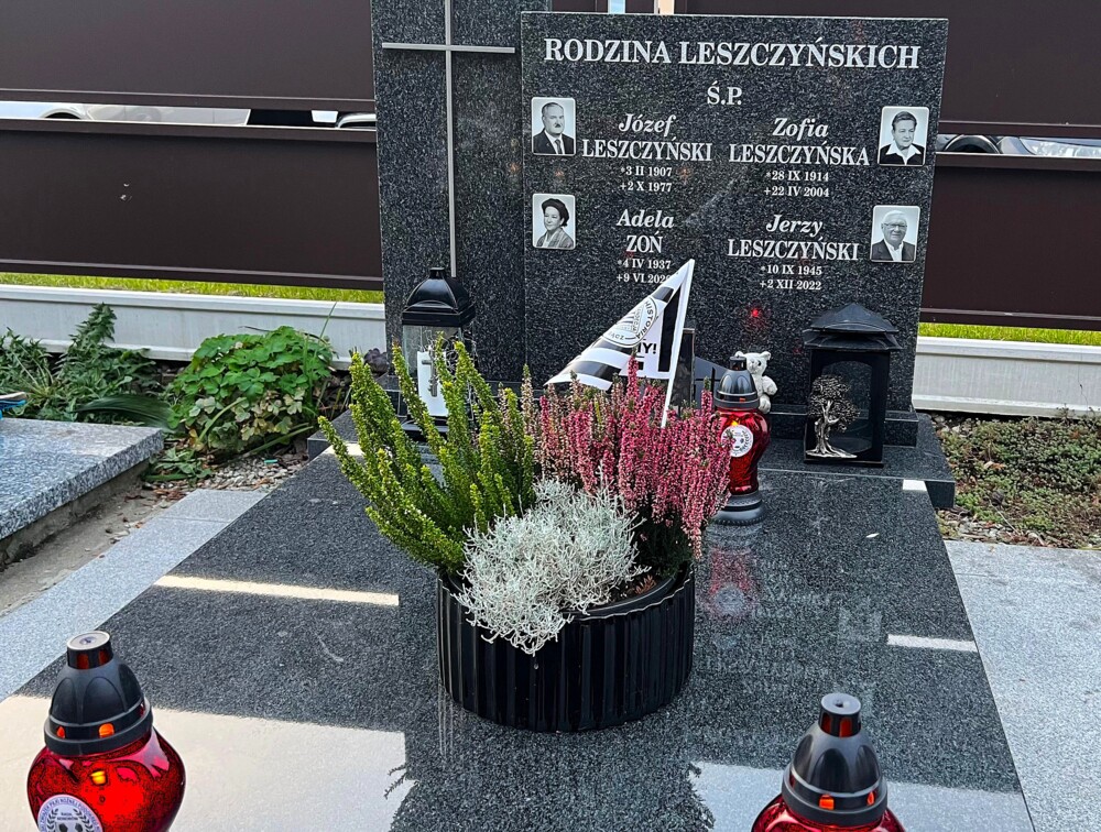 Rada Seniorów MZPN na grobach zasłużonych sportowców