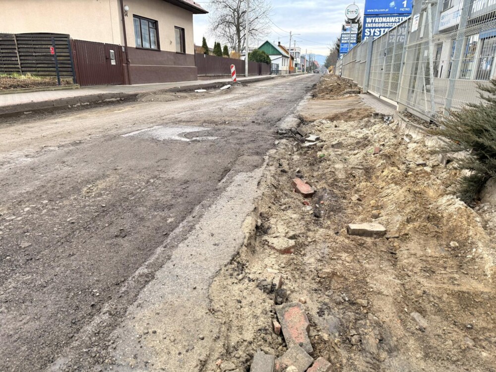 Jeszcze nasilenie remontów dróg w Nowym Sączu do końca roku, potem zimowe spowolnienie