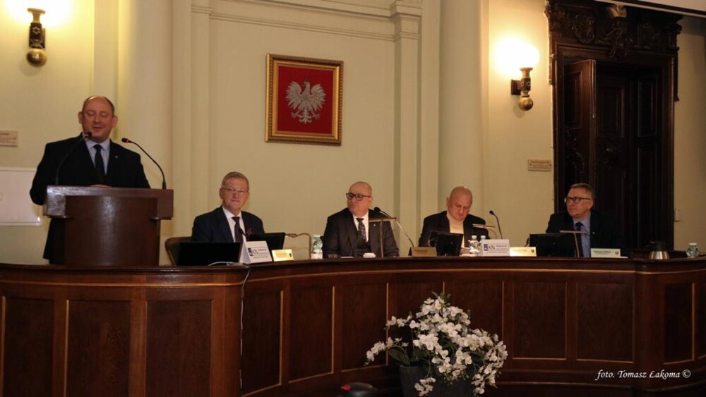 Artur Czernecki, wiceprzewodniczący Rady Miasta Nowego Sącza odznaczony Srebrnym Krzyżem Zasługi
