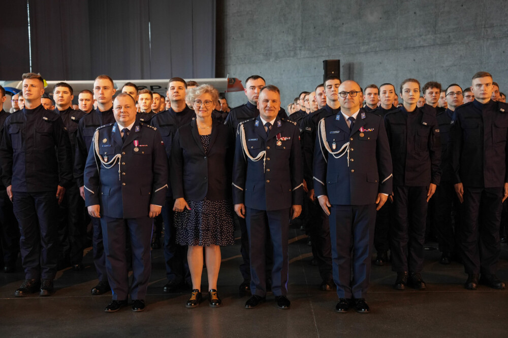 Mamy nowych policjantów! Do sądeckiej komendy trafią kolejni funkcjonariusze [ZDJĘCIA]