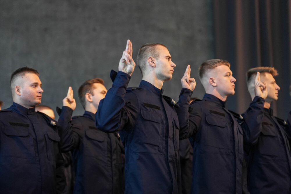 Mamy nowych policjantów! Do sądeckiej komendy trafią kolejni funkcjonariusze [ZDJĘCIA]