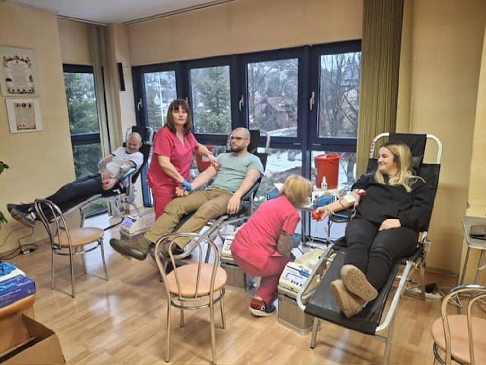 Krynica: strażacy zagrali z WOŚP, zorganizowali akcję poboru krwi. Pozyskano ponad 11 litrów bezcennego leku