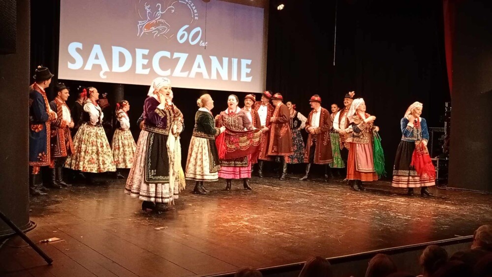 60-lecie zespołu regionalnego “Sądeczanie”. To był wyjątkowy koncert! [WIDEO] [ZDJĘCIA]