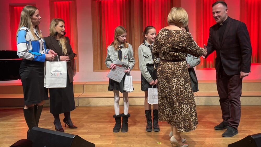 Młodzi śpiewają dla Polski. X Gorlicki Konkurs Pieśni Patriotycznej [ZDJĘCIA]