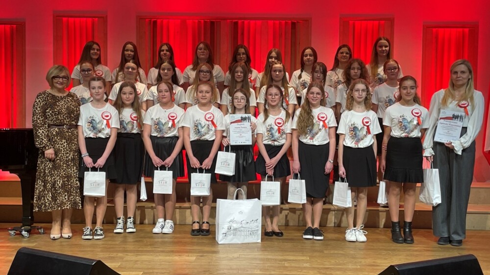 Młodzi śpiewają dla Polski. X Gorlicki Konkurs Pieśni Patriotycznej [ZDJĘCIA]
