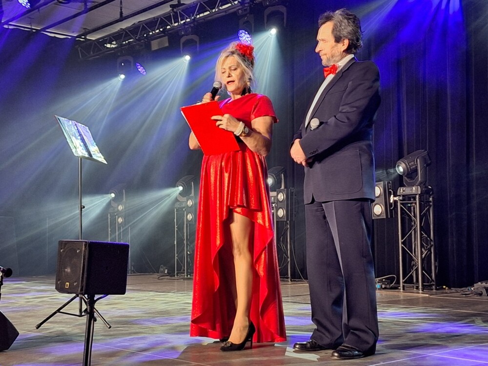 Uczestnicy „Rolnik szuka żony”, „Sanatorium miłości” i „Mam talent” w Krynicy – Zdroju inspirują ludzi [WIDEO]