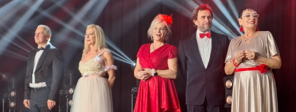 Uczestnicy „Rolnik szuka żony”, „Sanatorium miłości” i „Mam talent” w Krynicy – Zdroju inspirują ludzi [WIDEO]