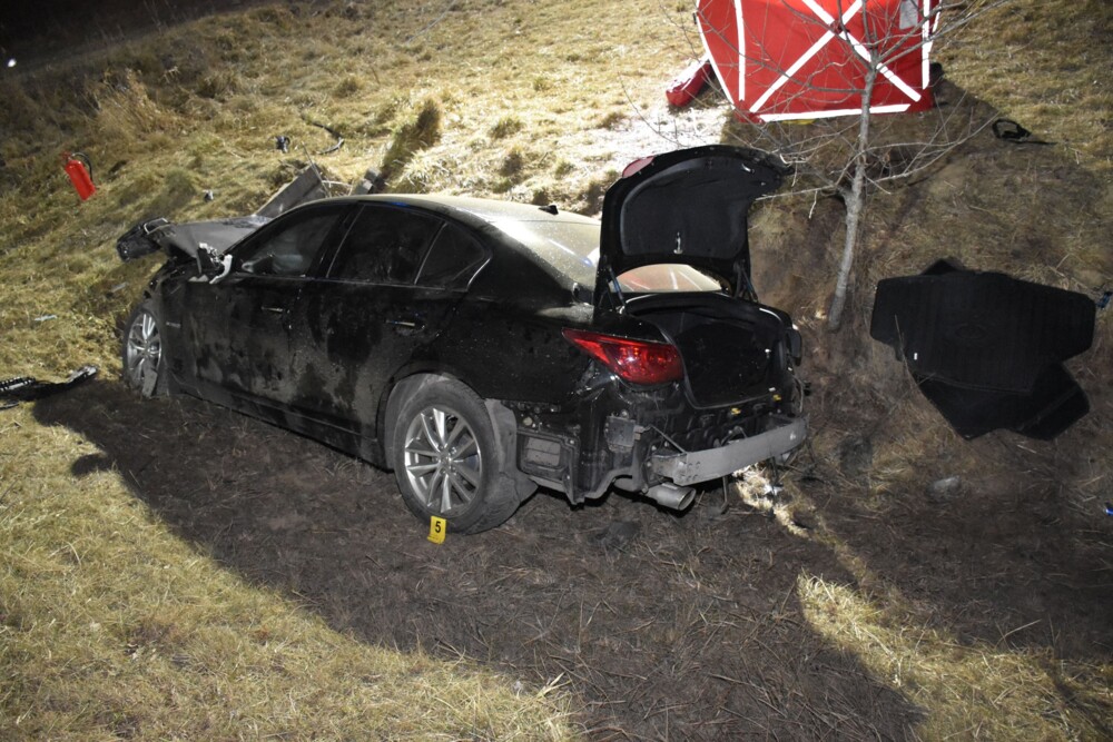 Tragedia na drodze wojewódzkiej. Życia kierowcy nie udało się uratować