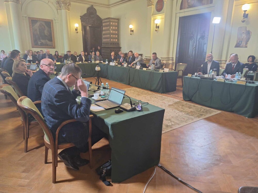 Będą zmiany w Statucie Miasta Nowego Sącza? To pokłosie bardzo burzliwej wczorajszej sesji Rady Miasta