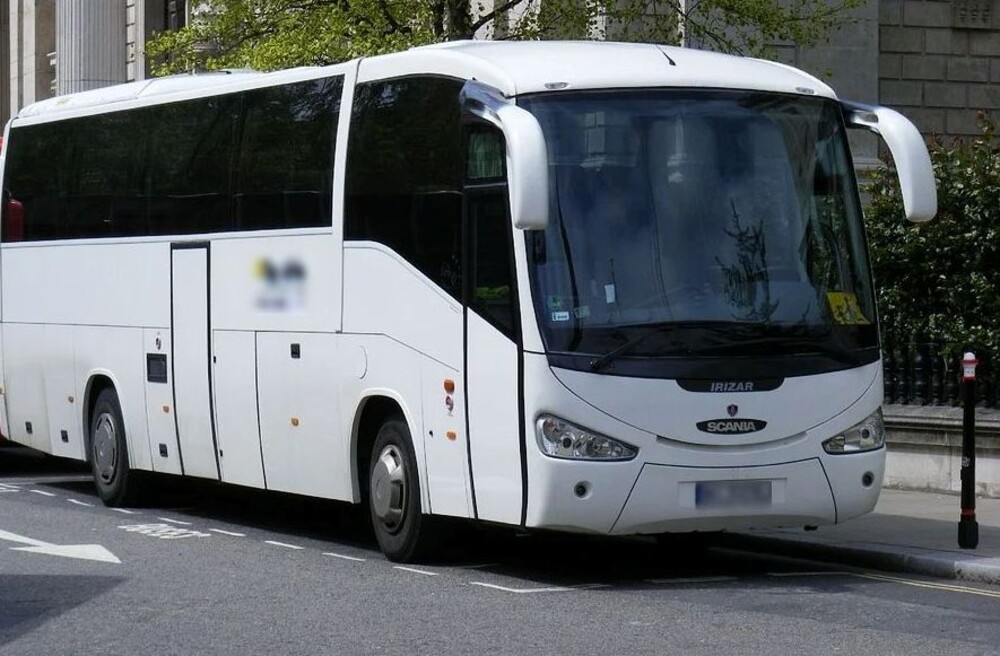 Imigranci przyjechali autobusami do Nowego Sącza? Internet zalany fałszywymi informacjami