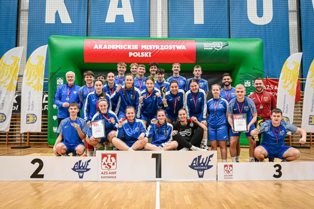 Sukces studentów sądeckiej uczelni w Akademickich Mistrzostwach Polski. Wrócili z dwoma srebrnymi medalami [ZDJĘCIA]