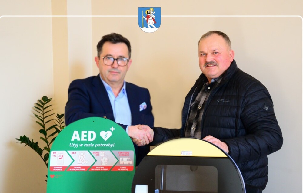 Chełmiec/Niskowa: jest tutaj pierwsze urządzenie AED. Wszyscy mogą się czuć bezpieczniej