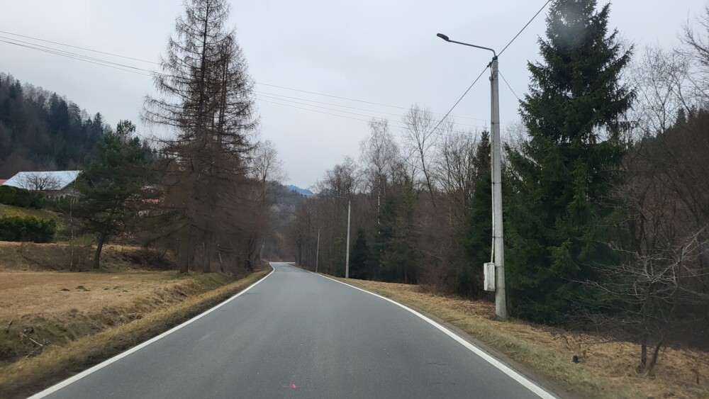 Nowy most na Dunajcu. Dwa pasy ruchu, chodnik i ścieżka rowerowa. Co ze starym mostem na Obidzę?