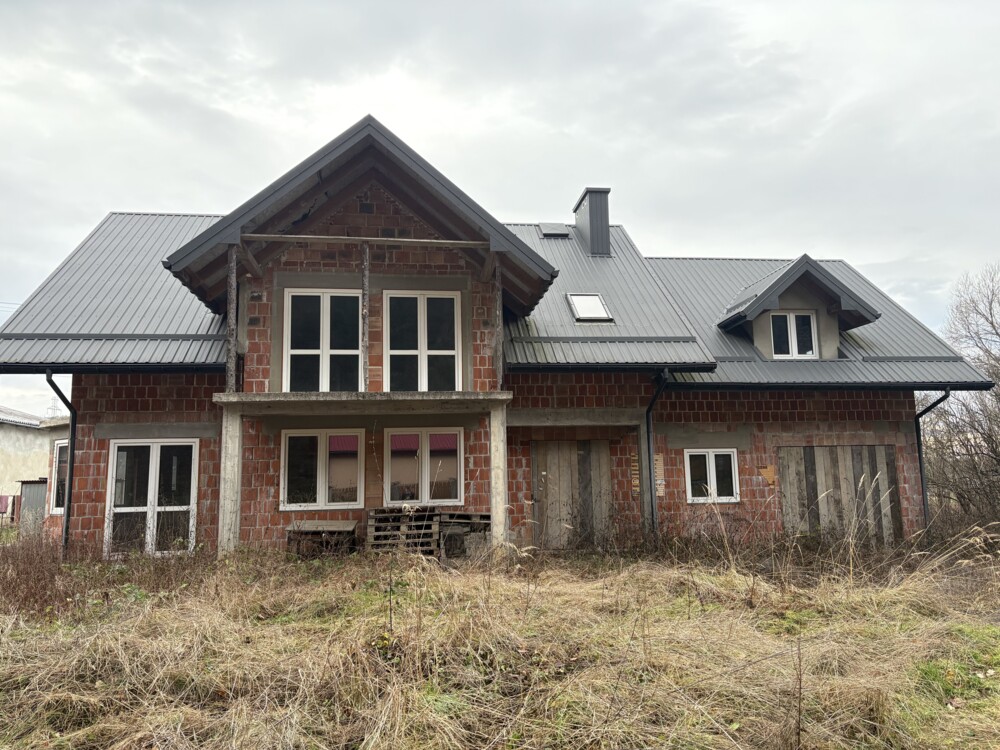Uczniowie sądeckiego „Elektryka” apelują: pomóżmy Dominikowi i jego rodzinie znaleźć swoje miejsce na ziemi