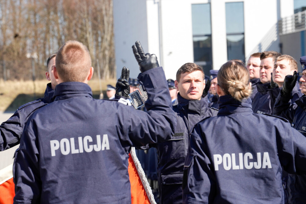Mamy kolejnych policjantów. Sądecka komenda zyska nowych funkcjonariuszy [ZDJĘCIA]
