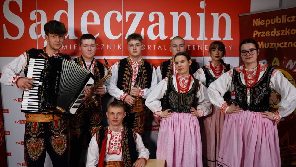 Nogi same rwały się do tańca! Szkolny Zespół Muzyczny dał czadu podczas castingów do "Sądeckich Młodych Talentów"