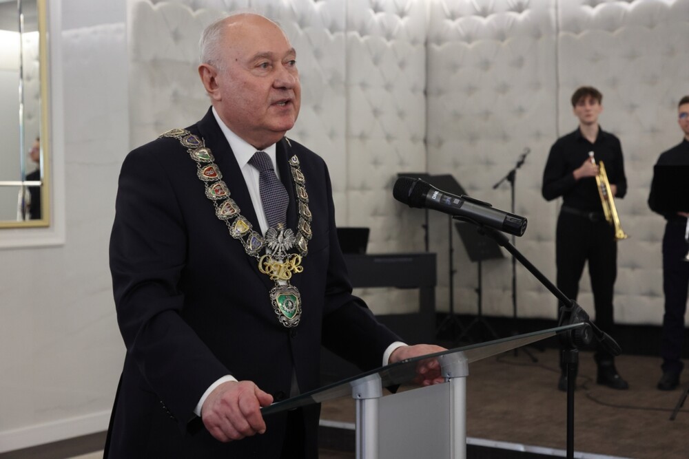 Jubileusz 40-lecia Izby Rzemiosła i Przedsiębiorczości w Nowym Sączu! Wręczono nagrody dla zasłużonych dla rzemiosła