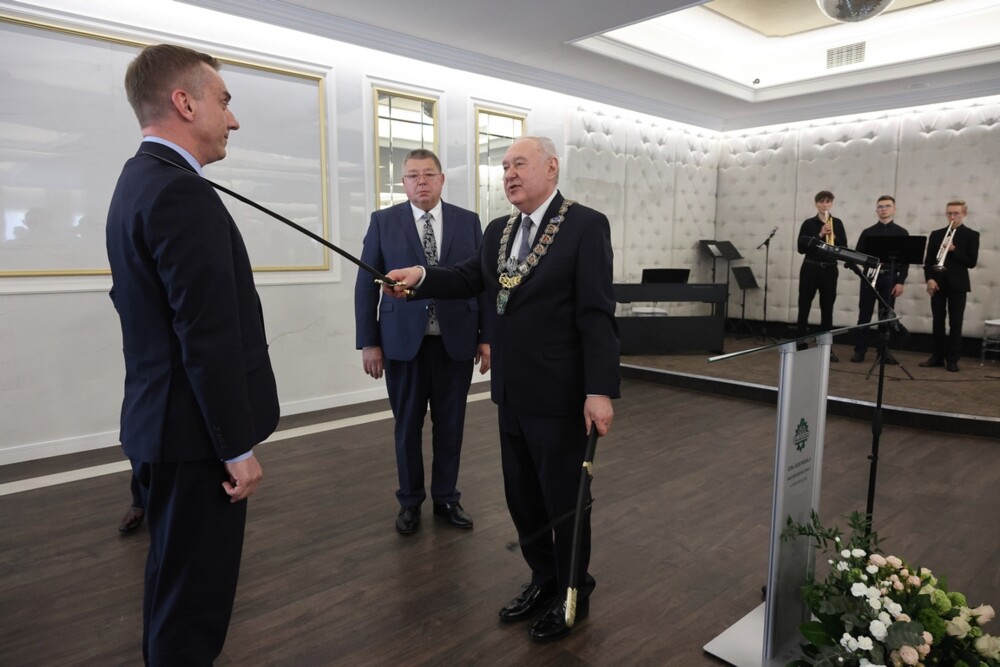 Jubileusz 40-lecia Izby Rzemiosła i Przedsiębiorczości w Nowym Sączu! Wręczono nagrody dla zasłużonych dla rzemiosła