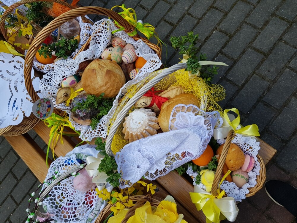 Wielka Sobota – czas modlitwy, zadumy. Oczekiwanie na zmartwychwstanie Jezusa. Czas święcenia pokarmów