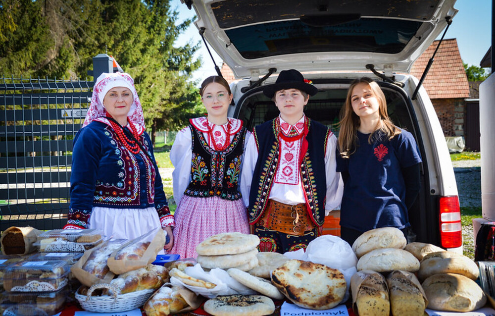 Wyjątkowa uroczystość w Świniarsku. Kościół parafialny pw. Miłosierdzia Bożego został konsekrowany [ZDJĘCIA]