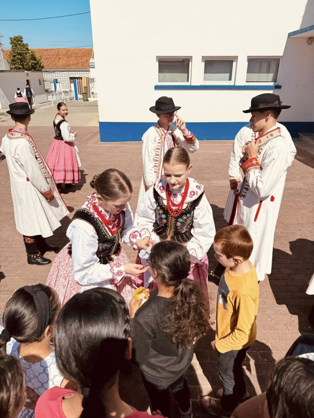 Zespół Regionalny „Mystkowianie” wystąpił na portugalskim festiwalu! Zaprezentował lachowską kulturę