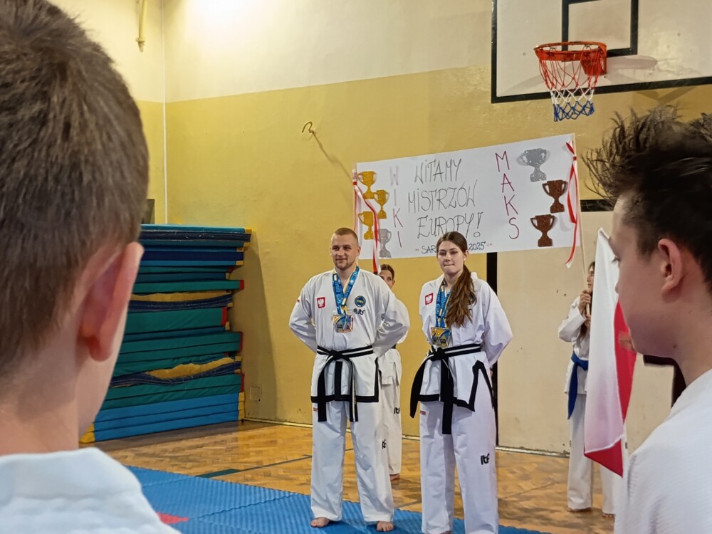 Przywitanie medalistów Mistrzostw Europy w Taekwondo w Nowosądeckim Klubie Sportowym! Zdobyli aż 7 medali