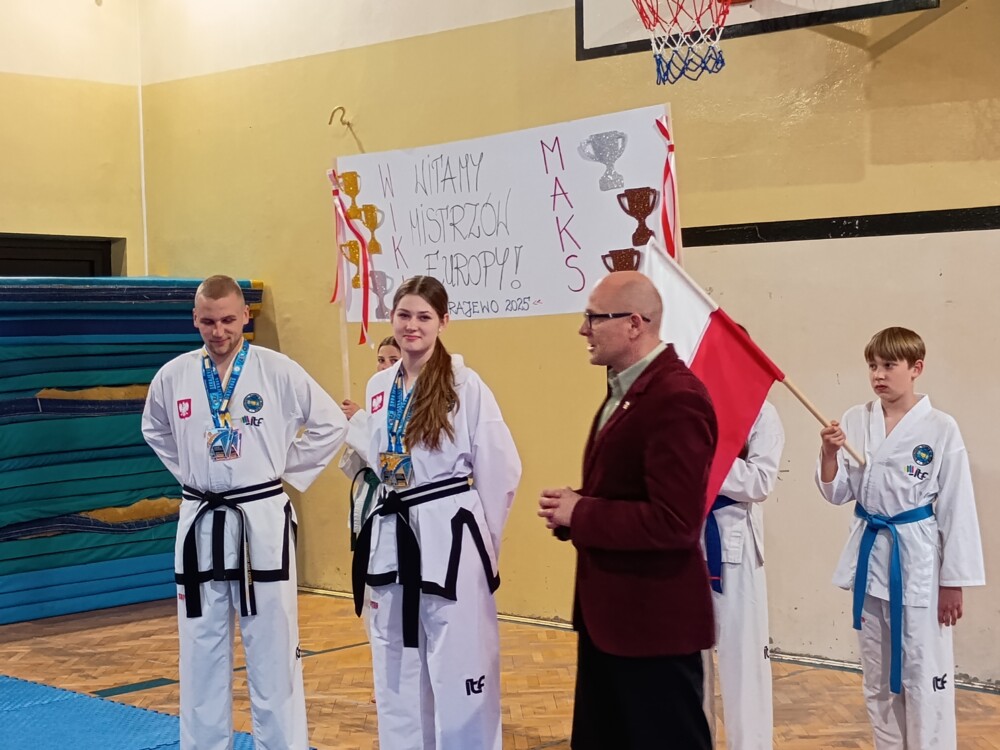 Przywitanie medalistów Mistrzostw Europy w Taekwondo w Nowosądeckim Klubie Sportowym! Zdobyli aż 7 medali