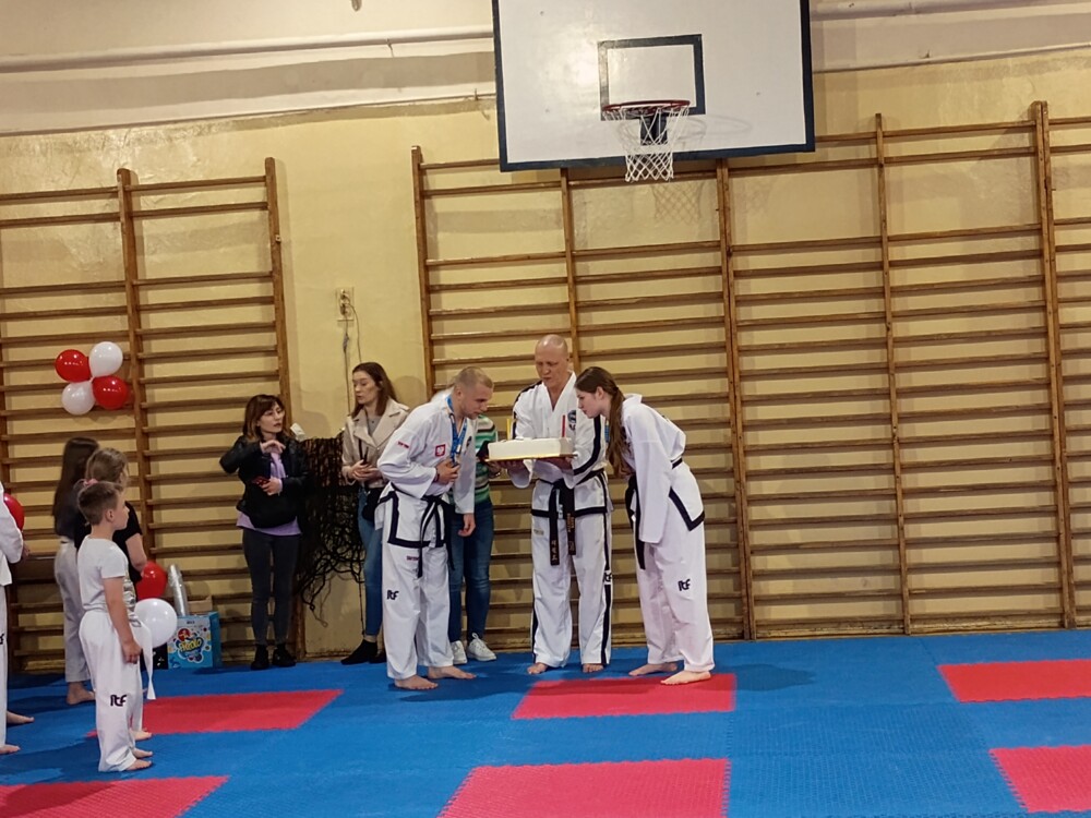 Przywitanie medalistów Mistrzostw Europy w Taekwondo w Nowosądeckim Klubie Sportowym! Zdobyli aż 7 medali