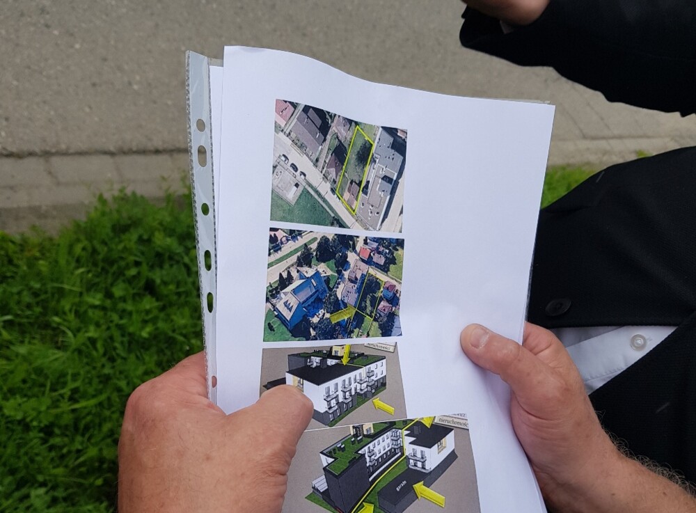 Protest mieszkańców ulicy Emilii Plater w Nowym Sączu. Stanowcze NIE dla budowy drugiego apartamentowca [WIDEO]