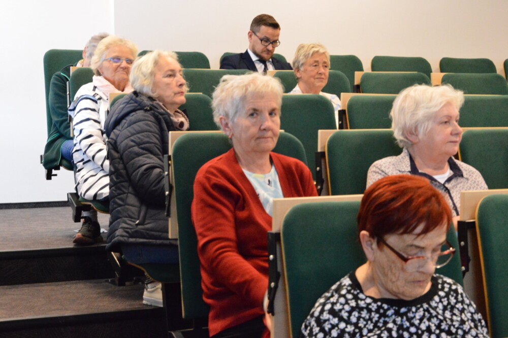 Już prawie co trzecia osoba w Polsce to senior. „Wszyscy mamy w interesie aktywizację osób starszych” 