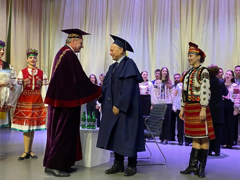 Zygmunt Berdychowski otrzymał tytuł doktora honoris causa Przykarpackiego Uniwersytetu Narodowego na Ukrainie