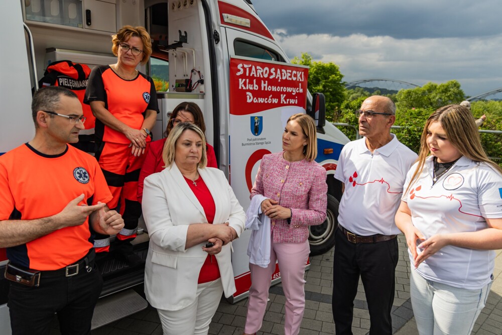 Marta Nawrocka wspiera męża w kampanii wyborczej. Przyjechała na Sądecczyznę [ZDJĘCIA]