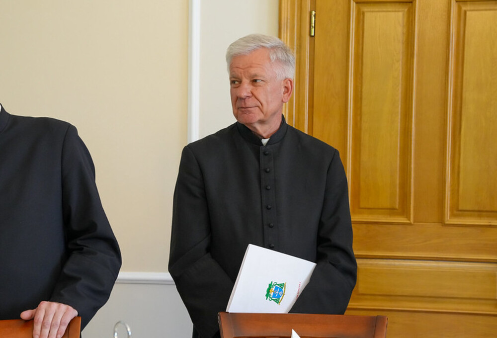 Wielkie zmiany w parafiach. Biskup Andrzej Jeż mianował nowych proboszczów [LISTA]