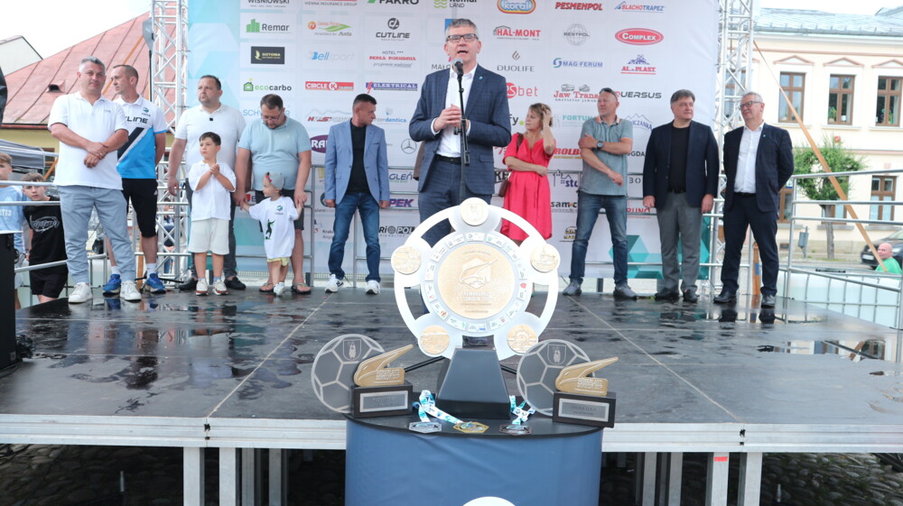 RemarLand Sokolik Cup rozpoczęty! Najlepszy kluby z Europy przyjechały do Starego Sącza [ZDJĘCIA]