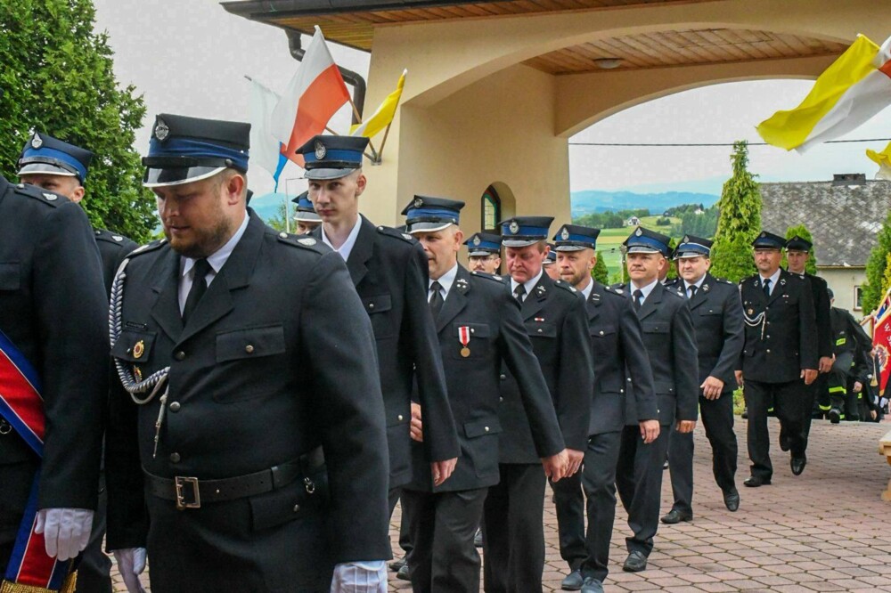 25 lat minęło! Strażacy z Chochorowic świętowali jubileusz [ZDJĘCIA]