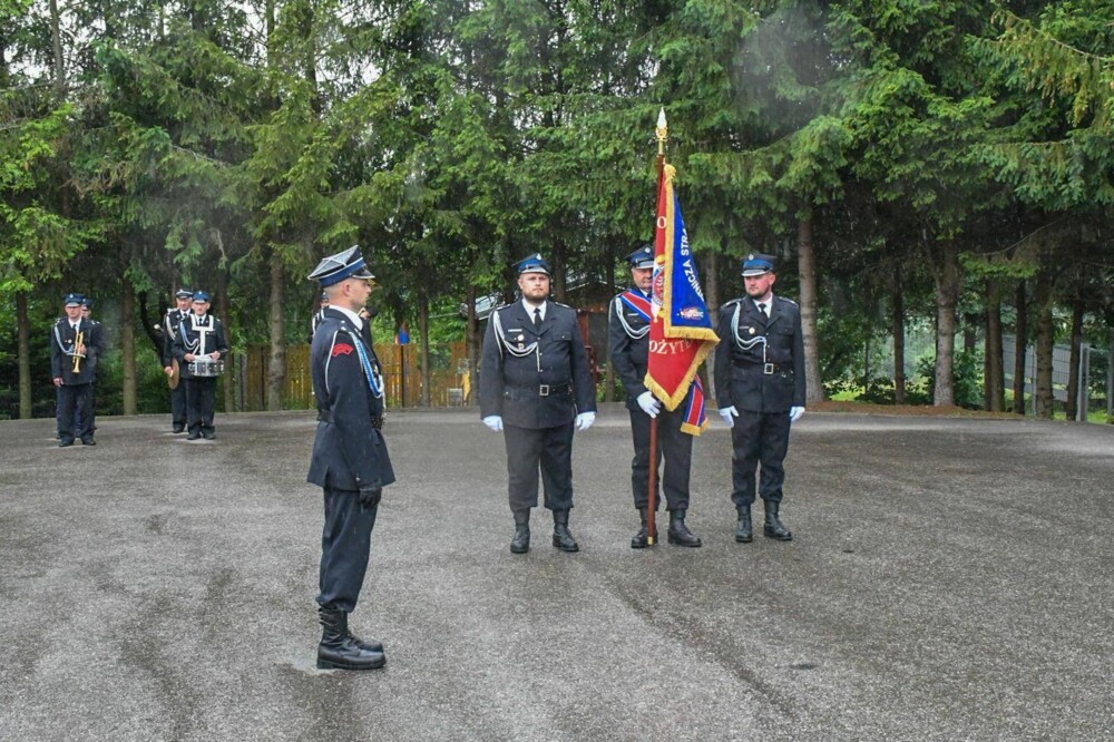 25 lat minęło! Strażacy z Chochorowic świętowali jubileusz [ZDJĘCIA]