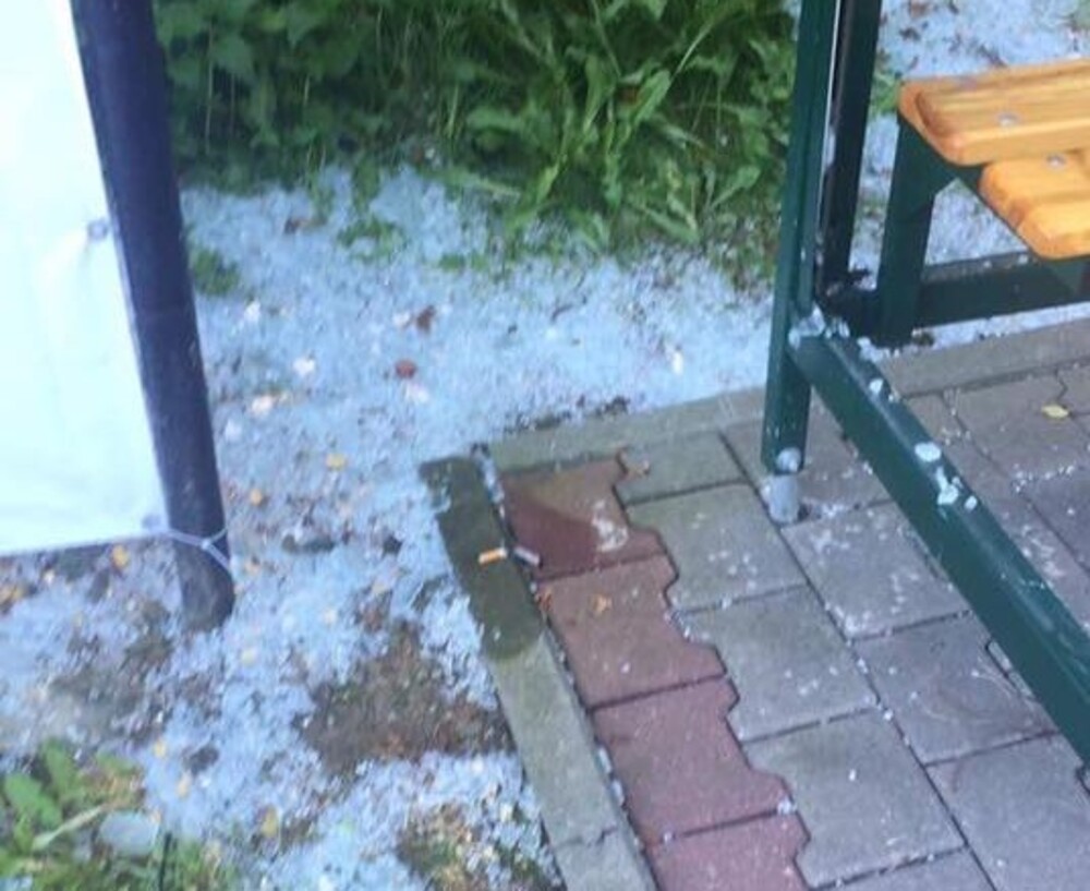 Podegrodzie: szyby na przystankach powybijane a gmina śpi?