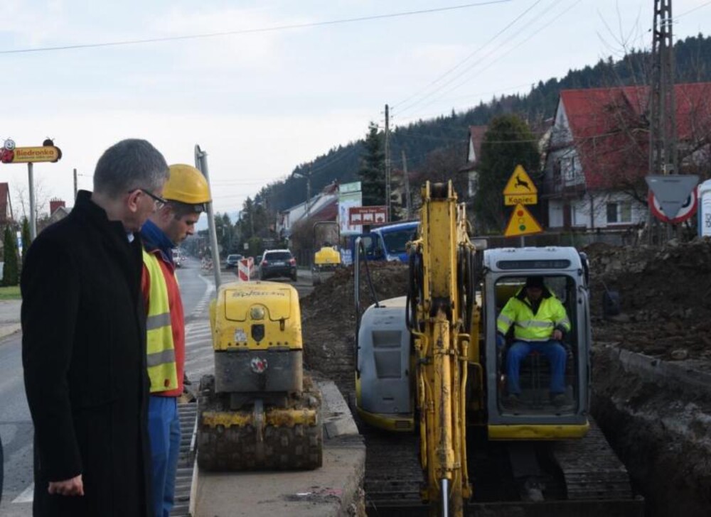 Stary Sącz: kto w najbliższym czasie dostanie kanalizację i wodociąg? 