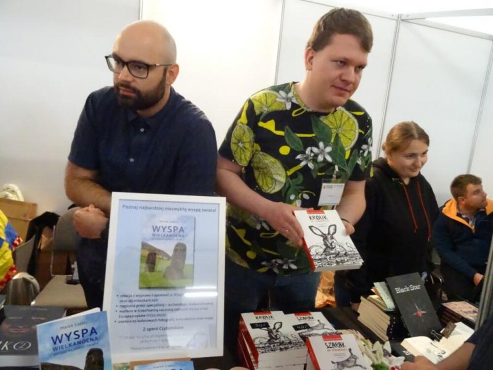 „Sądeczanin” na warszawskich targach książki. Wyjątkowe spotkania autorskie