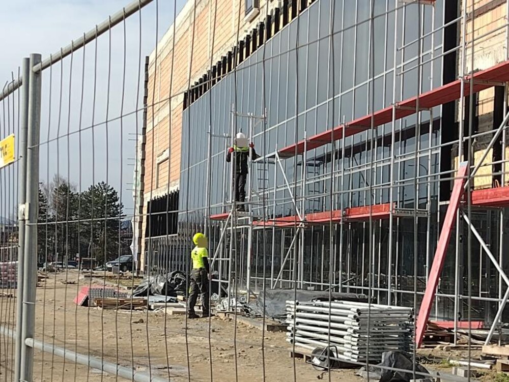 Na stadionie Sandecji prace trwają. To nie koniec przetargów [ZDJĘCIA]