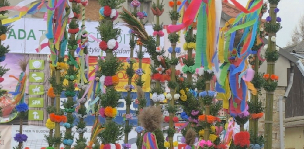 Lipnica Murowana: od 65 lat wybierają najwyższą i najpiękniejszą palmę wielkanocną