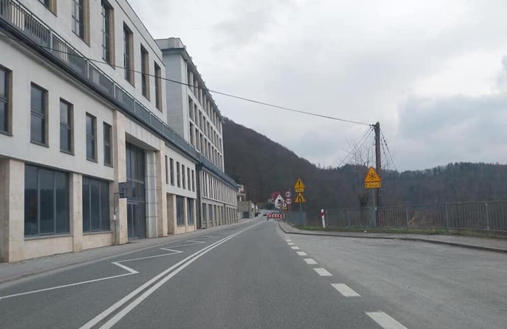 Żegiestów: stabilizacja osuwiska na DW 971 jeszcze w tym roku. Ogłosili przetarg na jego stabilizację