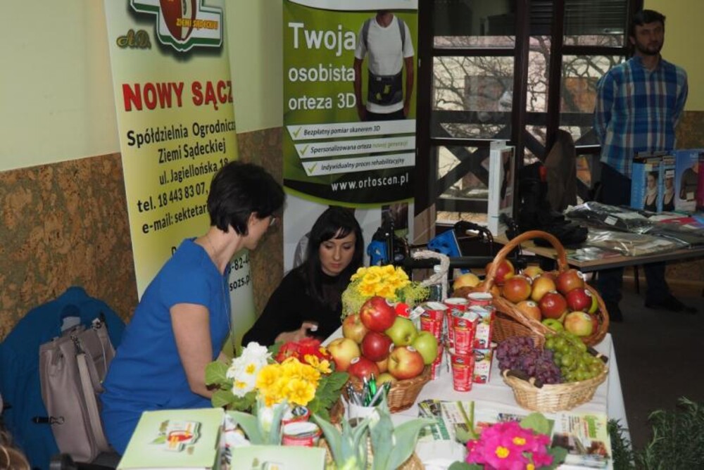 konferencja o zdrowiu Sądeczan na wiosnę, stoiska