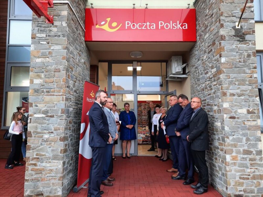 Nowa siedziba poczty w Łososinie Dolnej. Takiego budynku jeszcze nie było!