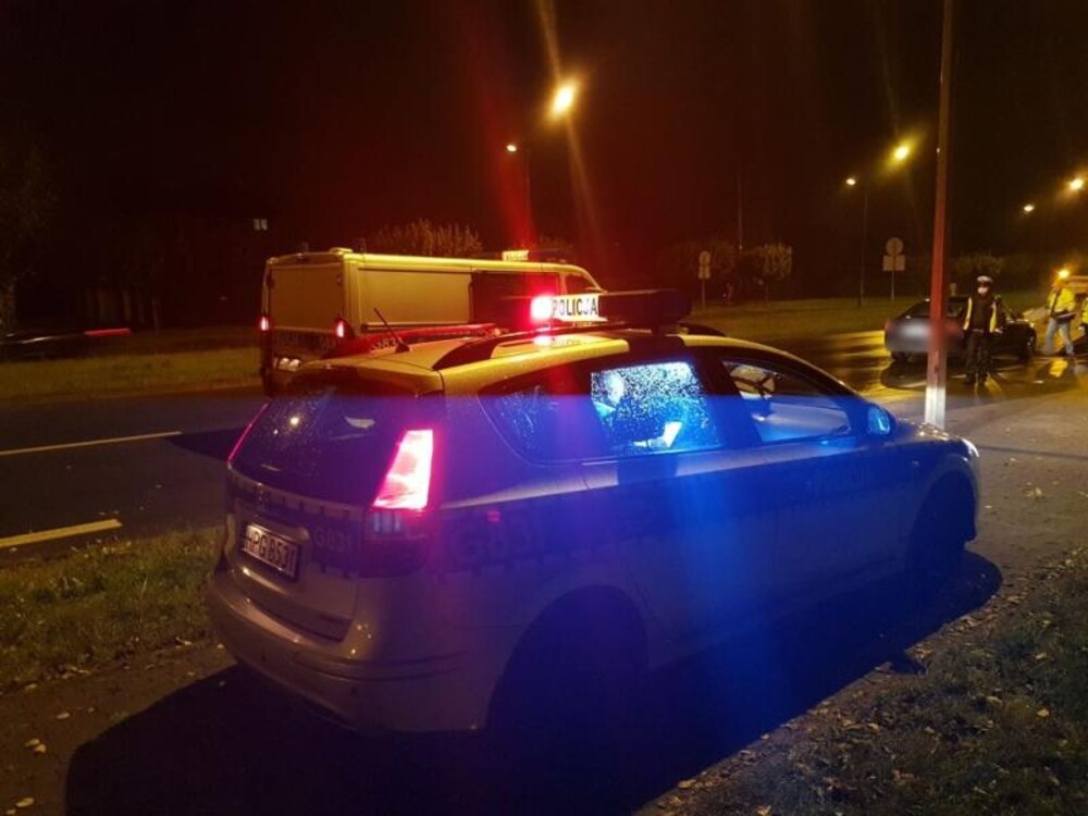Zdesperowany uciekał przed policją. To był szaleńczy pościg za pijanym kierowcą 