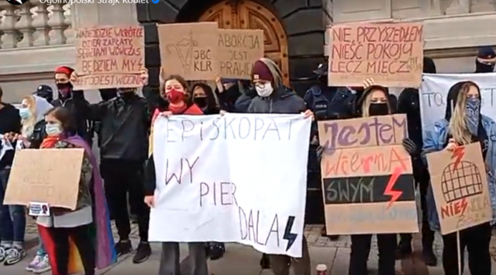 To się może zdarzyć w Sączu? Zwolennicy aborcji przerywali msze w kościołach