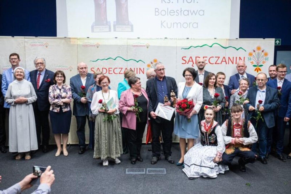 To już ostatnie godziny głosowania w konkursie o Nagrodę im. ks. prof. B. Kumora!