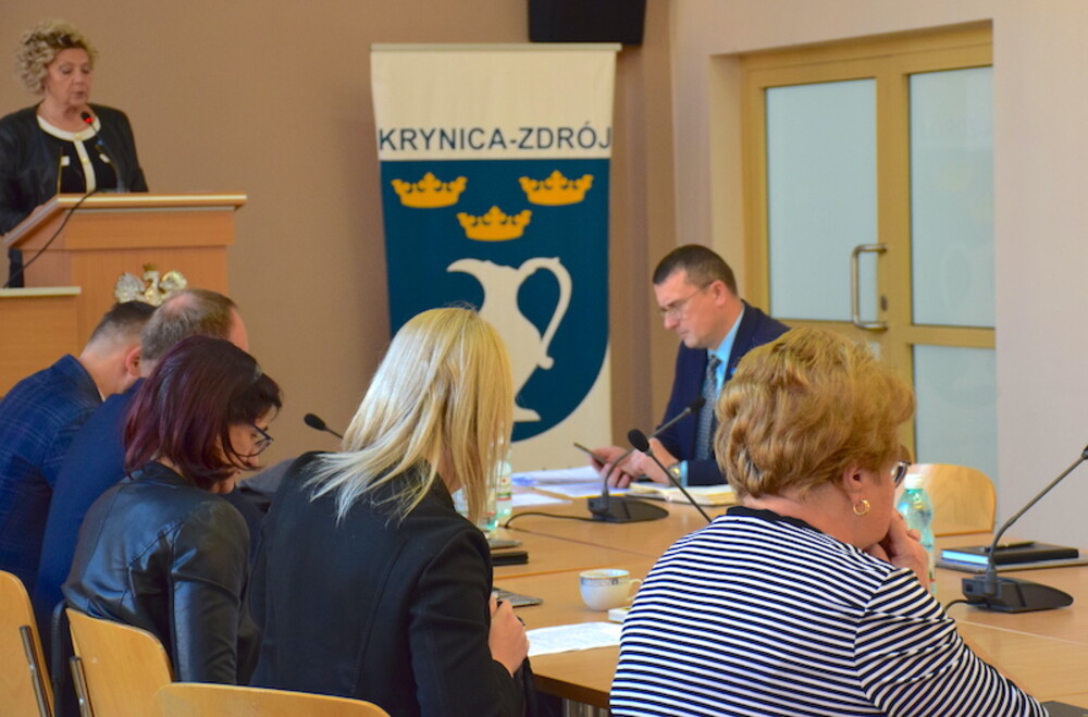 W jakich sprawach kryniccy rajcy rozpatrzą uchwały? Sesja w piątek